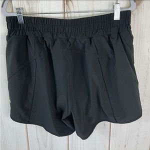 Lululemon shorts size 14